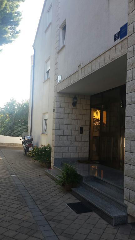 Apartments Marina Trogir Exterior foto
